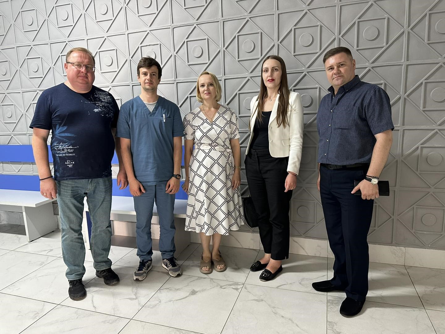 Марія Карчевич під час робочої поїздки до Костопільської багатопрофільної лікарні інтенсивного лікування.
