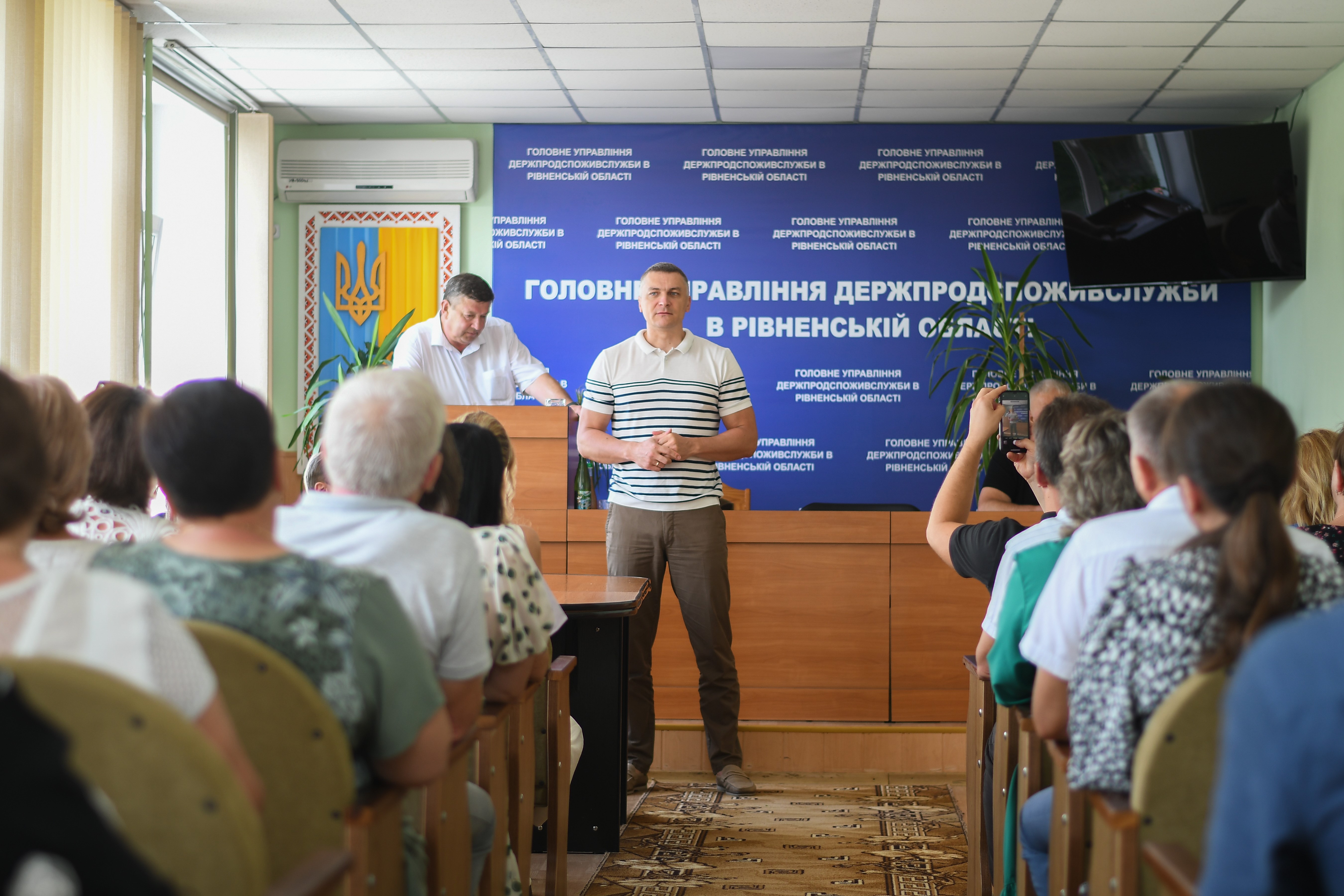 О.Кохан вітає працівників ветмедицини Рівненщини