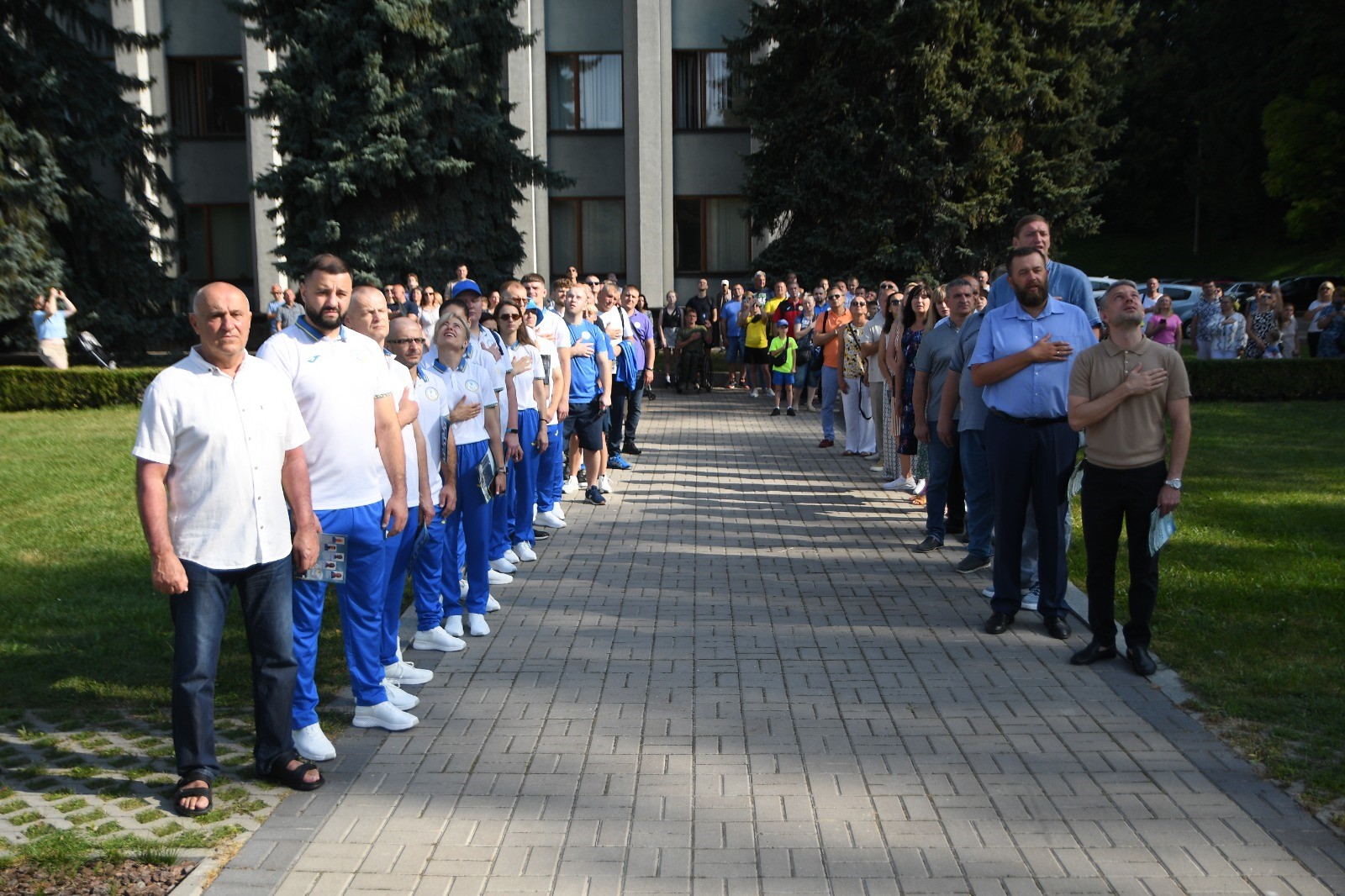 Учасники урочистої церемонії