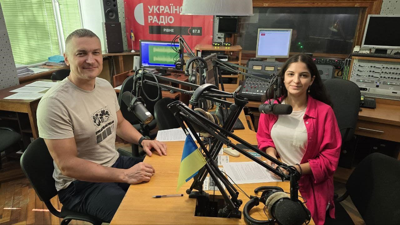 Заступник голови Рівненської ОДА О.Кохан на інтервю в студії