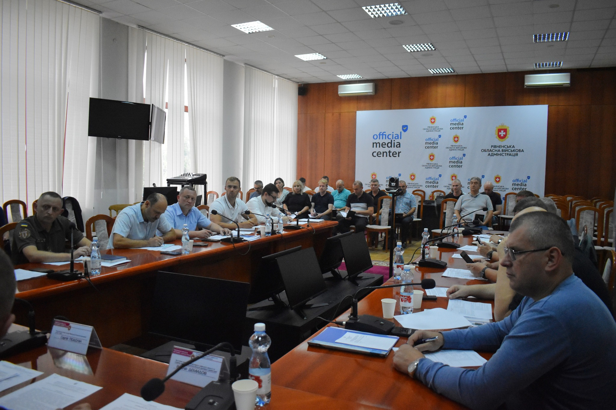 Присутні на нараді