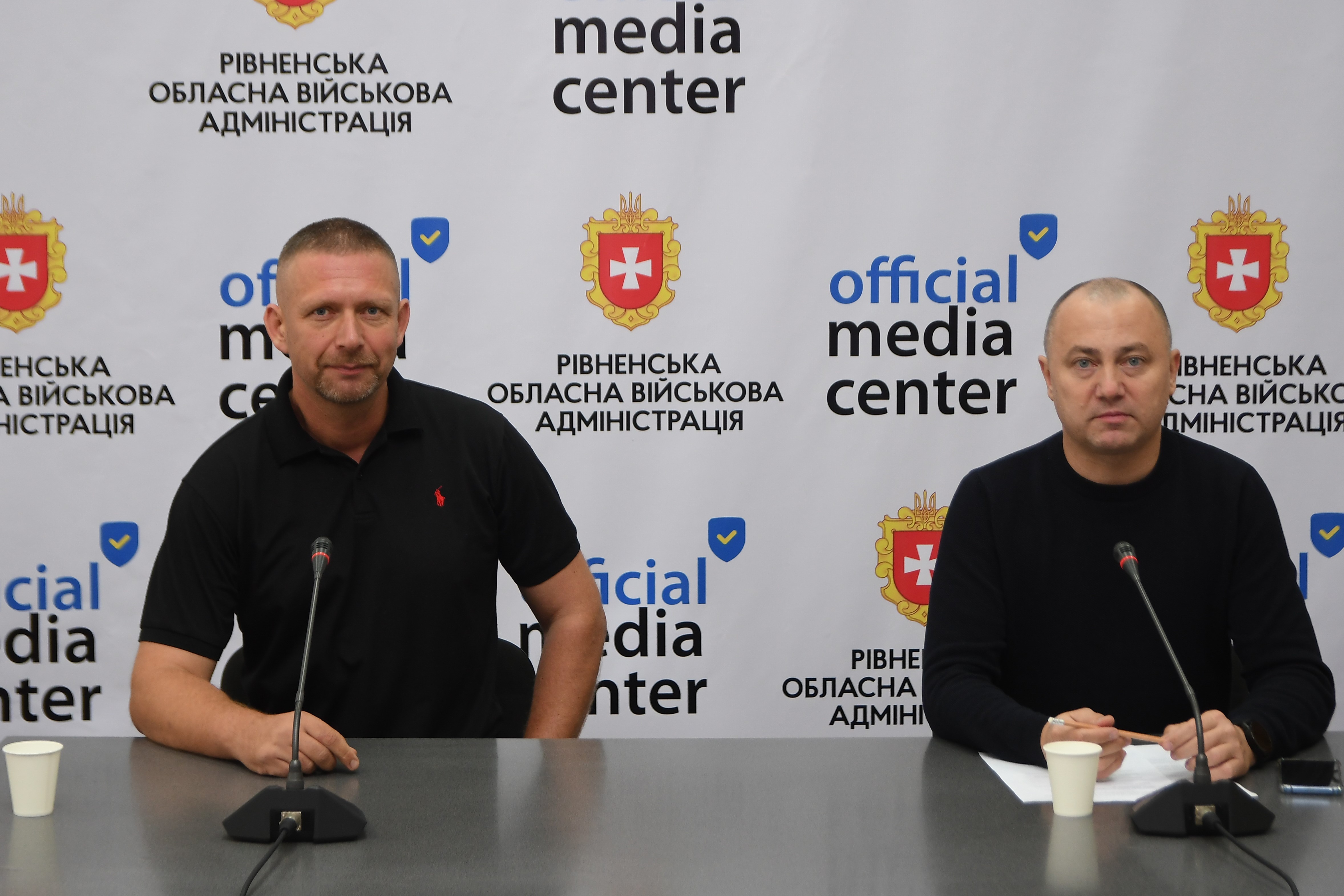 Військовий психолог, офіцер, учасник бойових дій, психолог із 20-ти річним досвідом Максим Чубик та радник голови Рівненської ОДА Сергій Татаренко