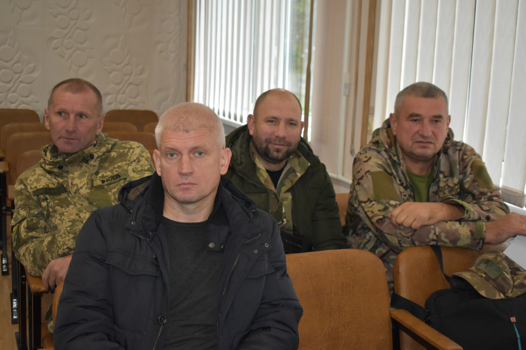 Військові