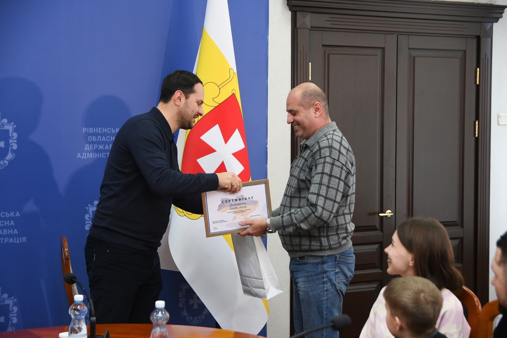 Олександр Коваль вручив сертифікати на квартири для 20 ветеранів з Рівненщини