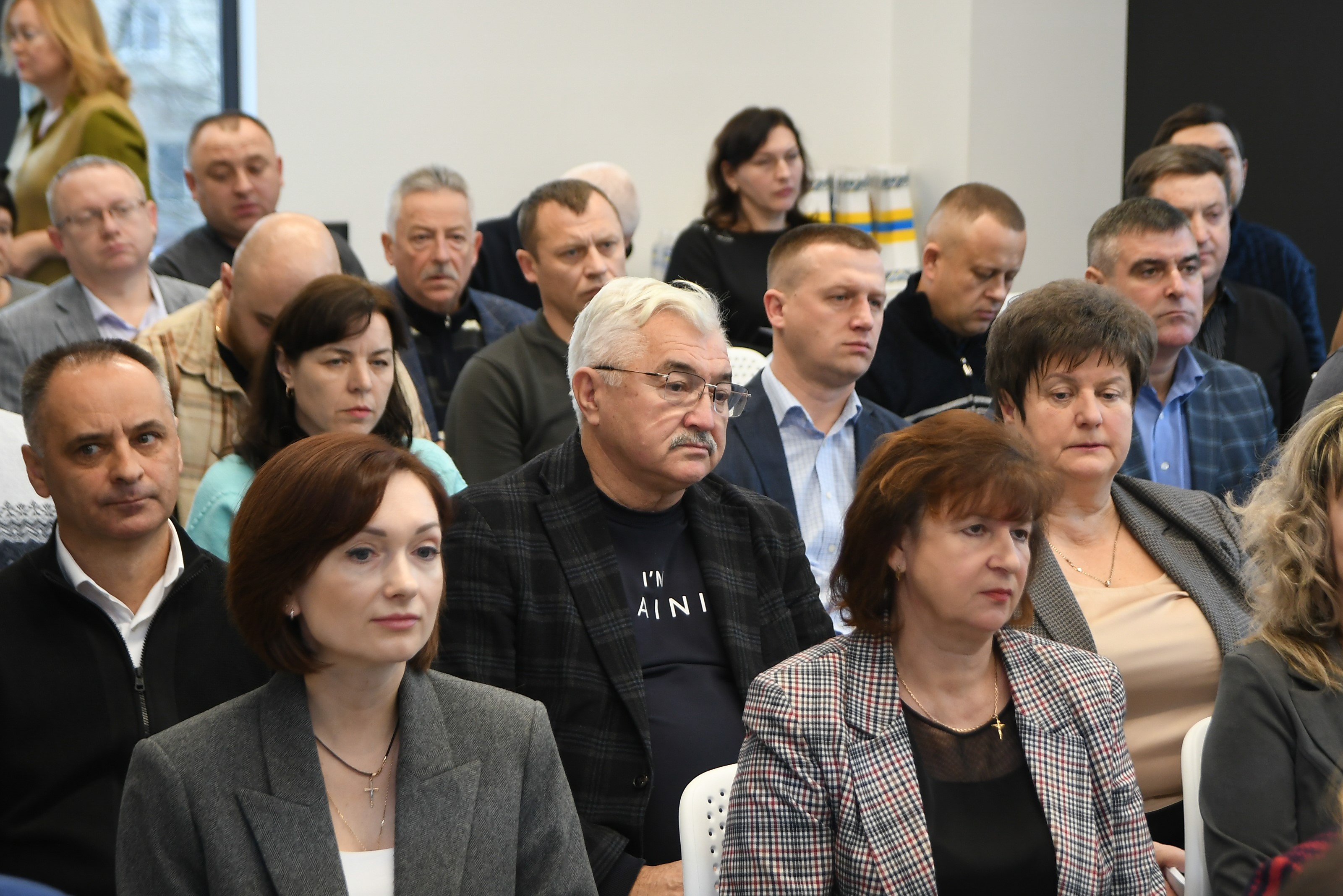 Учасники засідання Ради громад