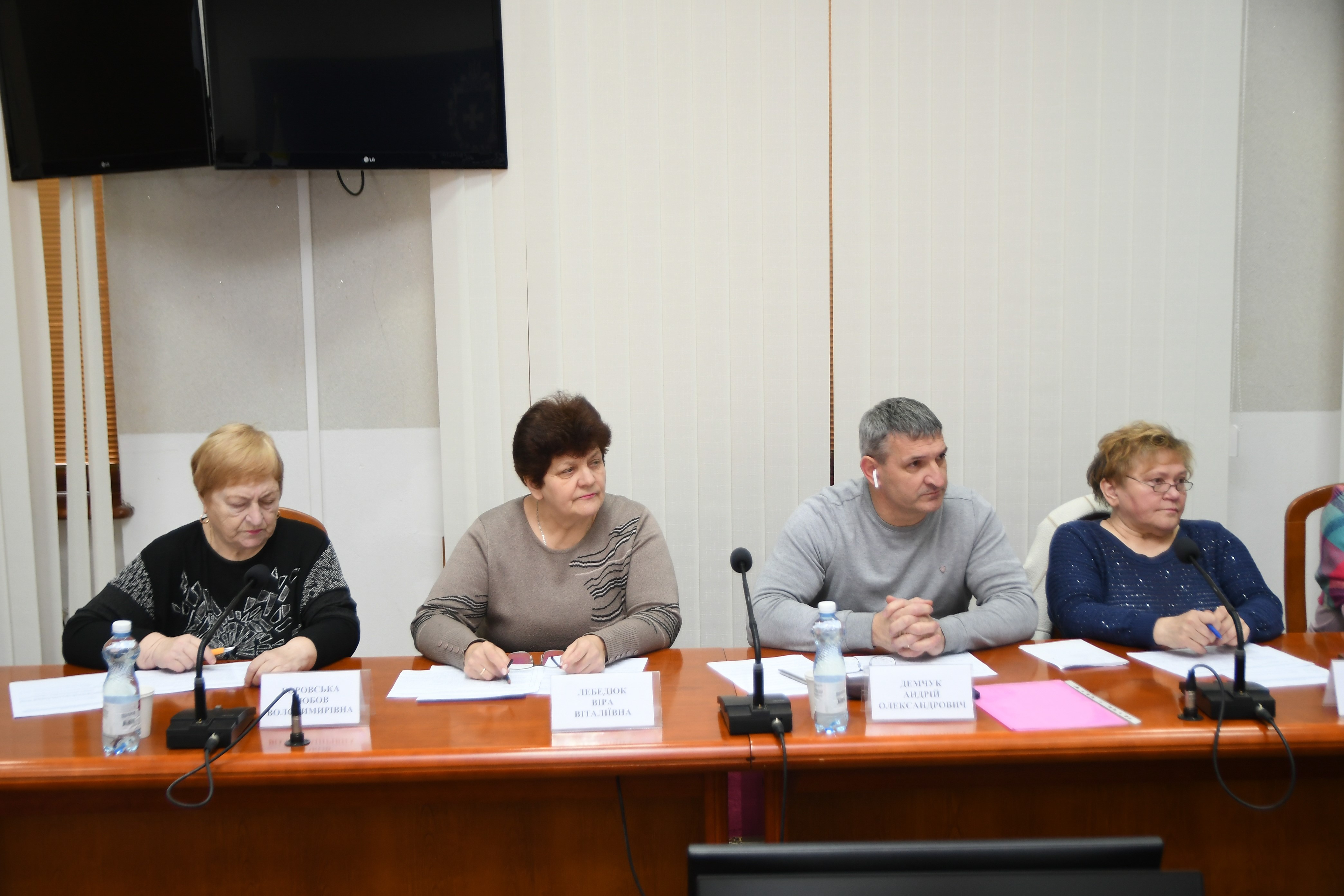 Учасники комісії