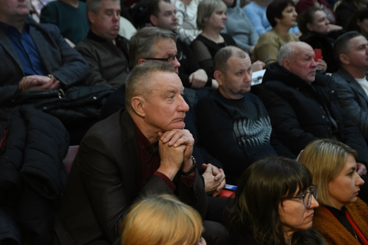 Учасники зустрічі