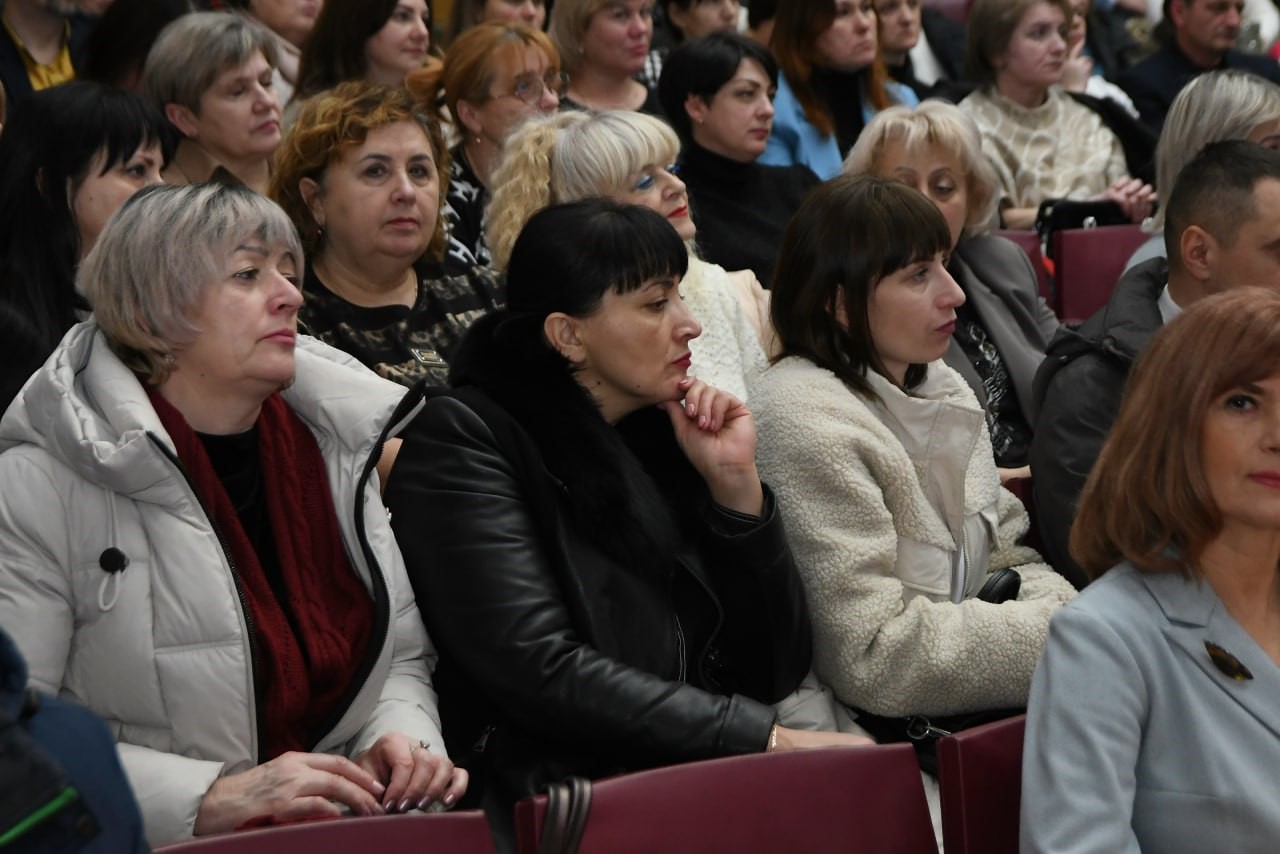 Учасники зустрічі