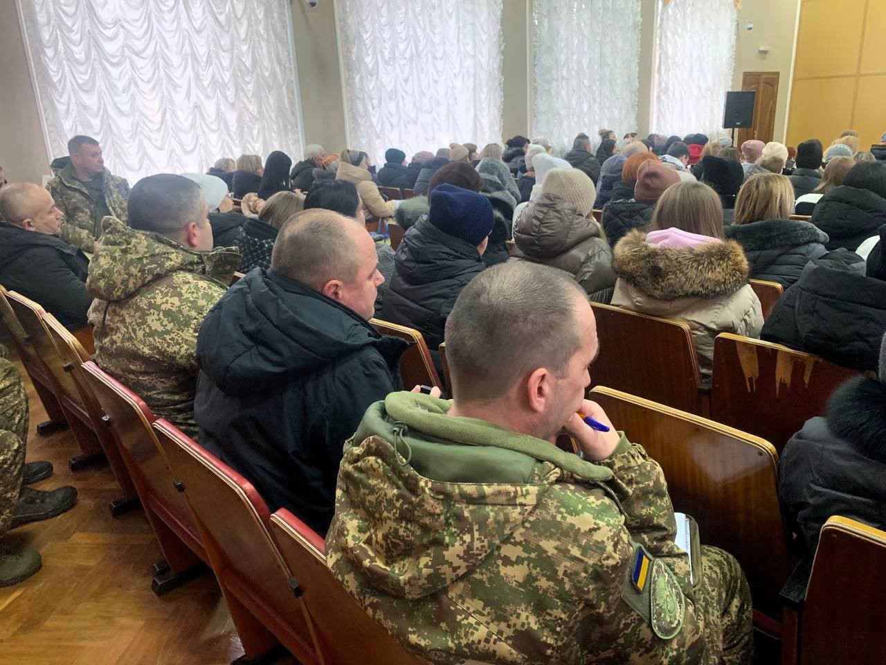 зустріч з близькими військовополонених та зниклих безвісти захисників