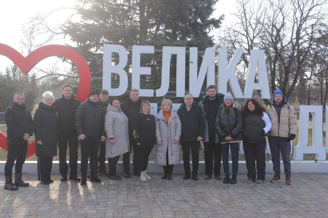 Представники Клеванської селищної ради та  Кочубеївської сільської військової адміністрації