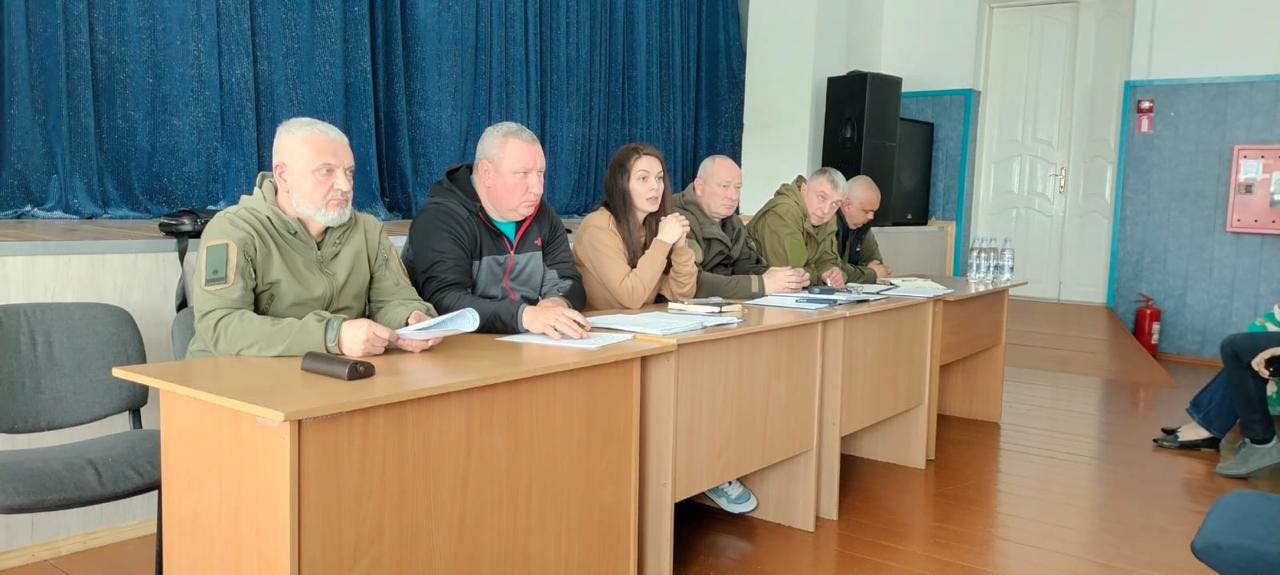 Учасники зустрічі