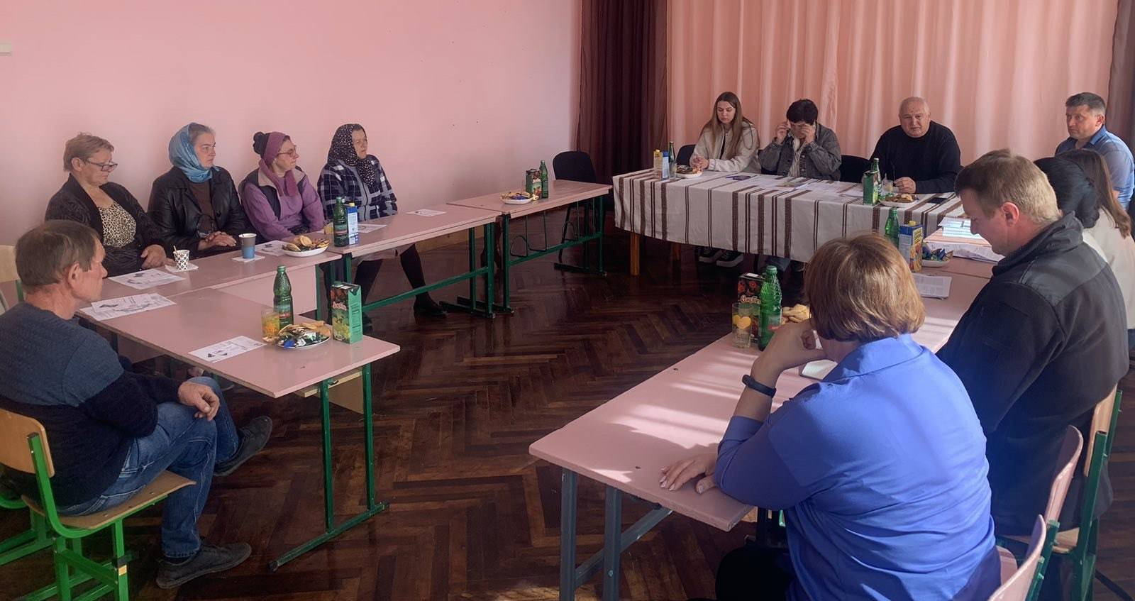 У Річецькому старостинському окрузі Корецької ТГ проведено виїзну зустріч з рідними військовослужбовців та зниклих безвісти за особливих обставин