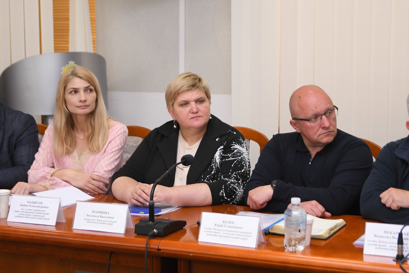 Нарада начальника Рівненської ОВА Олександра Коваля з головами громад і начальниками районних військових адміністрацій