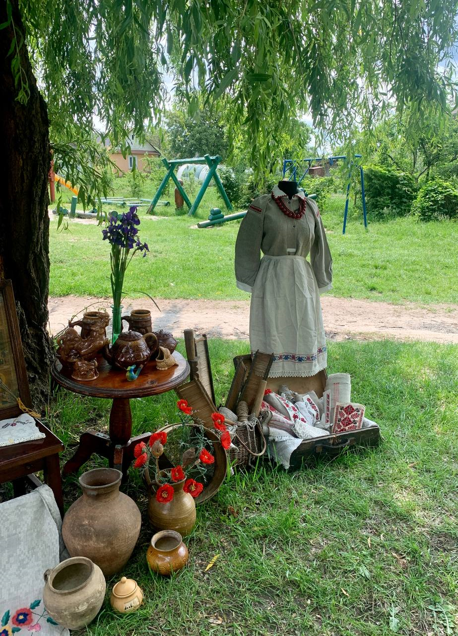 Етногастрофестиваль «Володимиреччина на смак», де представлена виставка побутових речей, одягу та реліквій