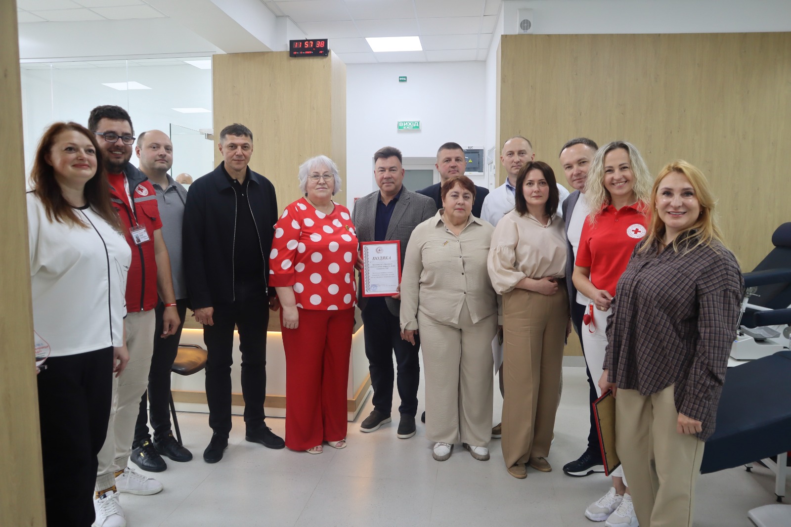 Перший заступник голови Рівненської ОДА Сергій Подолін під час відвідування КП «Рівненський обласний центр служби крові» з нагоди Всесвітнього Дня донора крові