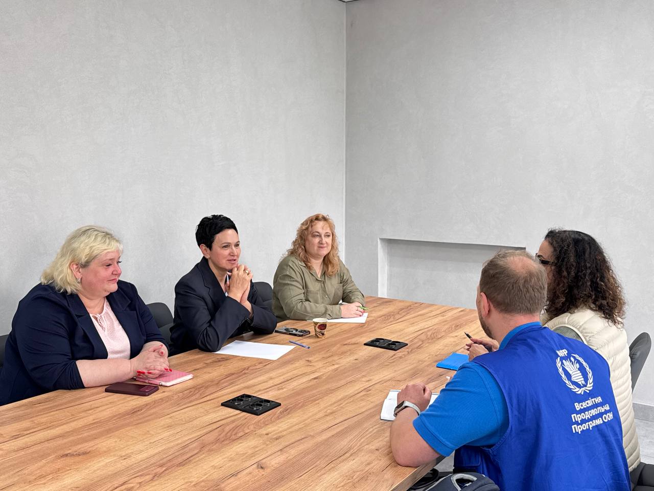 Заступниця голови Рівненської ОДА Людмила Шатковська на зустрічі з Еллен Крамер та Русланом Фогелем